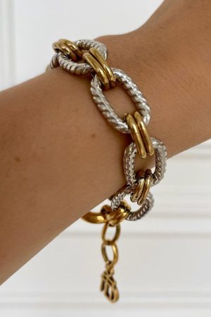 WhatsApp Image 2026-03-19 at 21.49.43.0